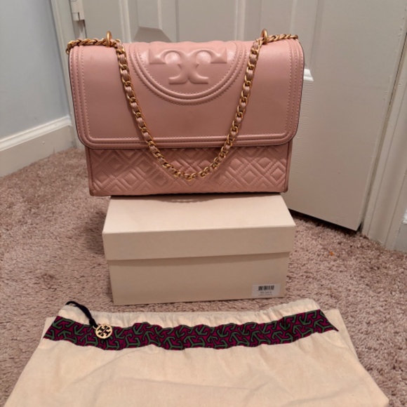 Tory Burch Fleming Bag - Picture 4 of 4